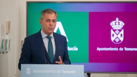 El alcalde de Tomares, José Luis Sanz