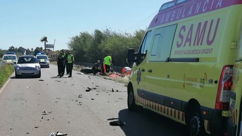 En el accidente han resultado heridos una menor y cuatro adultos