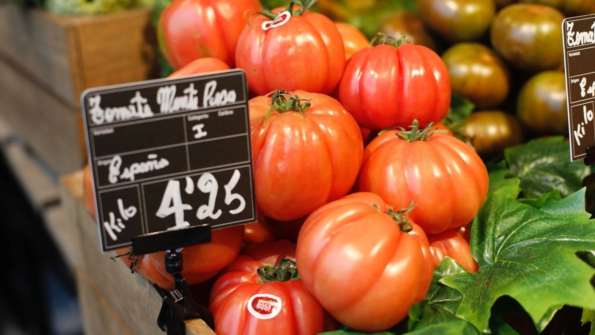 Tomates en un supermercado de Carrefour