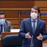  Fernández Mañueco echa en cara al PSOE que use la Sanidad como arma arrojadiza