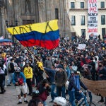 Colombianos en una marcha en contra de la brutalidad policial en Bogotá