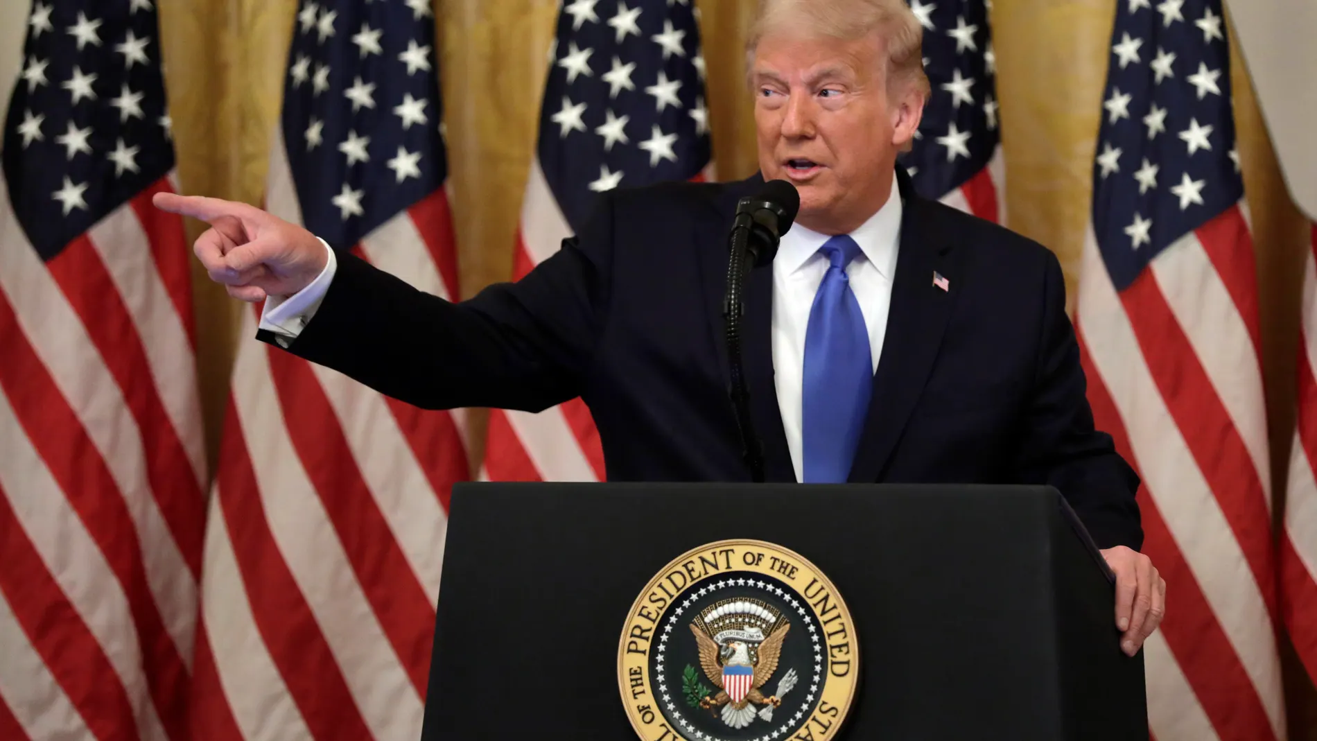 Washington (United States), 23/09/2020.- US President Donald J. Trump delivers remarks in honor of Bay of Pigs Veterans and on new Cuba restrictions at the White House in Washington, DC, USA, 23 September 2020. (Estados Unidos) EFE/EPA/Yuri Gripas / POOL