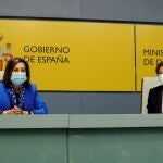 La ministra de Defensa, Margarita Robles, y su homóloga francesa, Florence Parly