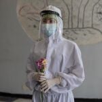 Una trabajadora sanitaria en Caracas (Venezuela)