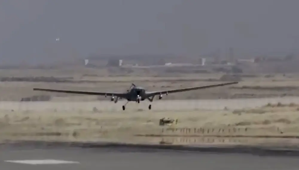 Un dron turco similar a los que utiliza Ucrania contra Rusia