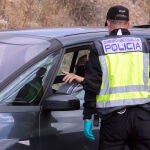 Un agente de la Policía Nacional en Burgos