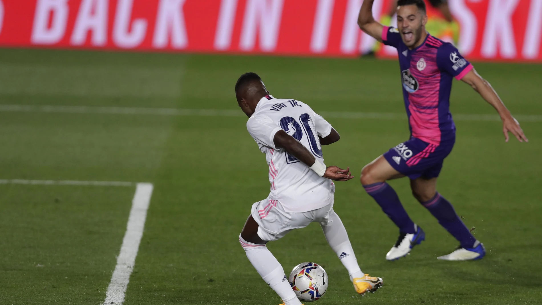 Vinicius remata el gol del triunfo para el Real Madrid