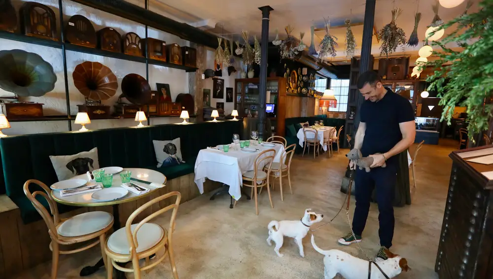 Restaurante El perro y la galleta de la calle Castelló