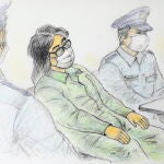 Un boceto de la sala de audiencias dibujado por Masato Yamashita muestra al acusado Takahiro Shiraishi (C) flanqueado por dos oficiales