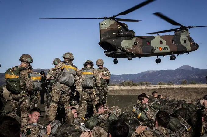 Una nueva vida para el helicóptero “Chinook” del Ejército de Tierra