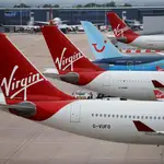Rachel Street, una gerente de un bar de 41 años, tuvo que ser esposada en el avión de Virgin Airways el pasado 5 de enero