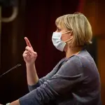 La consejera de Salud de la Generalitat, Alba Vergés, en un Pleno en el Parlamento de Cataluña sobre la situación sanitaria por la pandemia