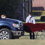 Los investigadores en otro tiroteo en Tulsa, Oklahoma, en el que murieron una madre y su hija