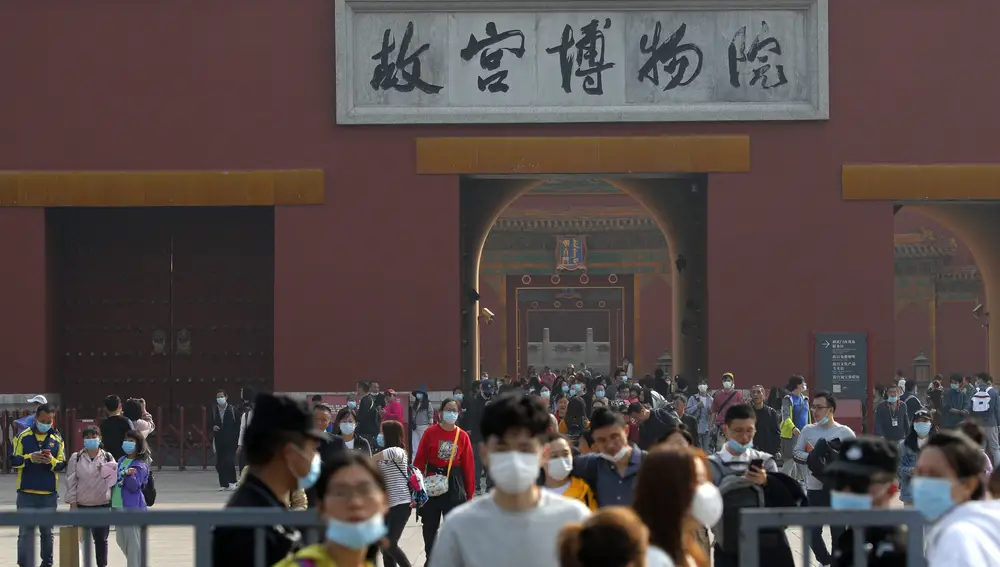 Ciudad Prohibida el Día Nacional, 1 de octubre, en Beijing (Foto AP / Andy Won)