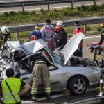 Accidente en la Carretera de Soria a la entrada de Valladolid, sentido Valladolid entre un autobus y un turismo