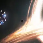 En Interstellar (Christopher Nolan, 2014) se utiliza la gravedad para manipular el tiempo.