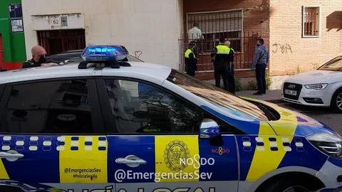 Vehículo de la Policía Local de Sevilla