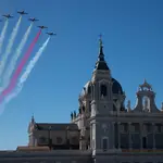 La &quot;Patrulla Águila&quot; dibuja la bandera en Madrid el pasado 12 de octubre
