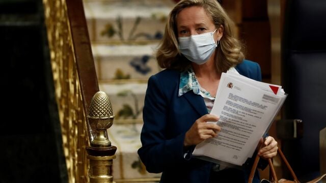 La vicepresidenta económica Nadia Calviño, en el Congreso de los Diputados