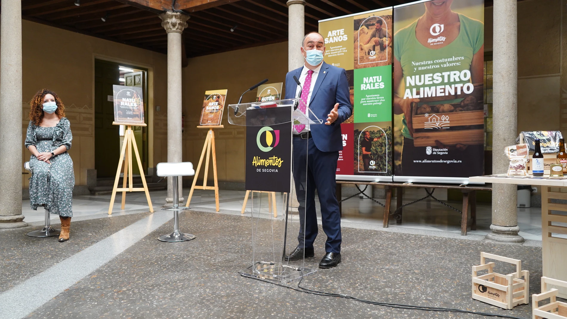 El presidente de la Diputación de Segovia, Miguel Ángel de Vicente, presenta la nueva campaña