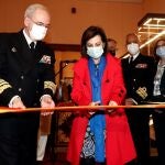 La ministra de Defensa, Margarita Robles, y el almirante general Teodoro López Calderón