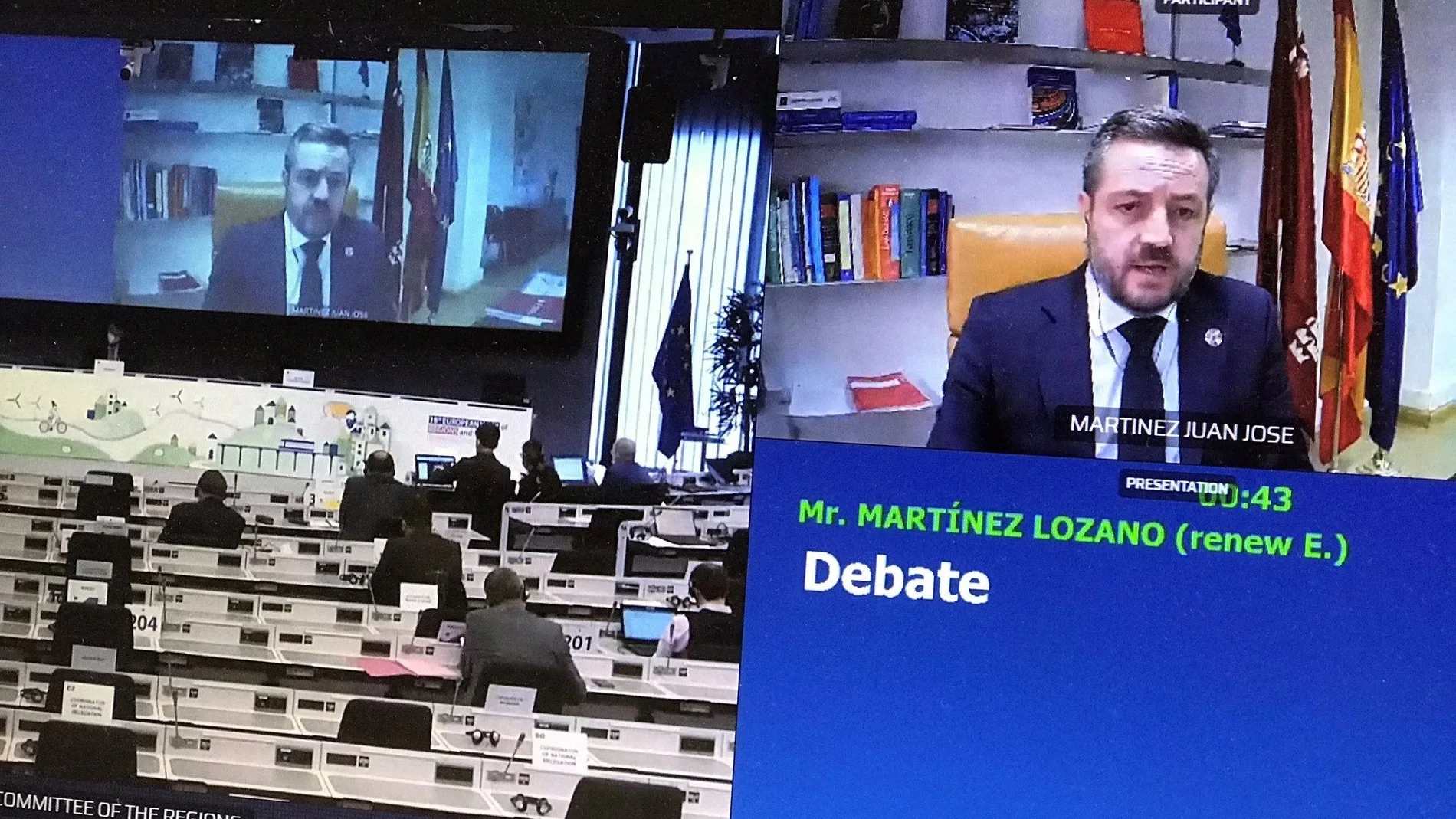 El director general de Unión Europea, Juan José Martínez Lozano, durante la intervención en la sesión plenaria