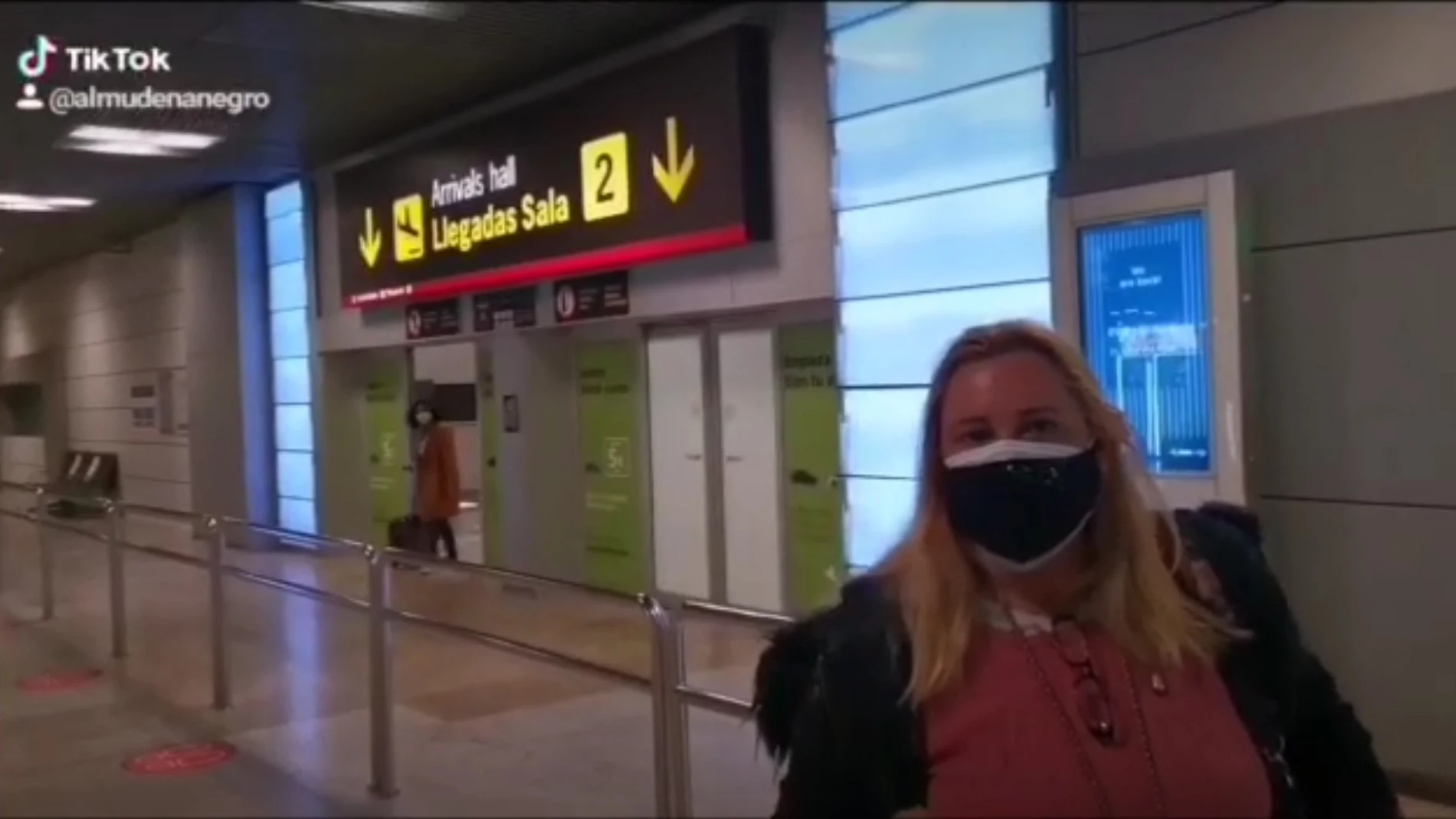 Sala de llegadas del aeropuerto Madrid Barajas