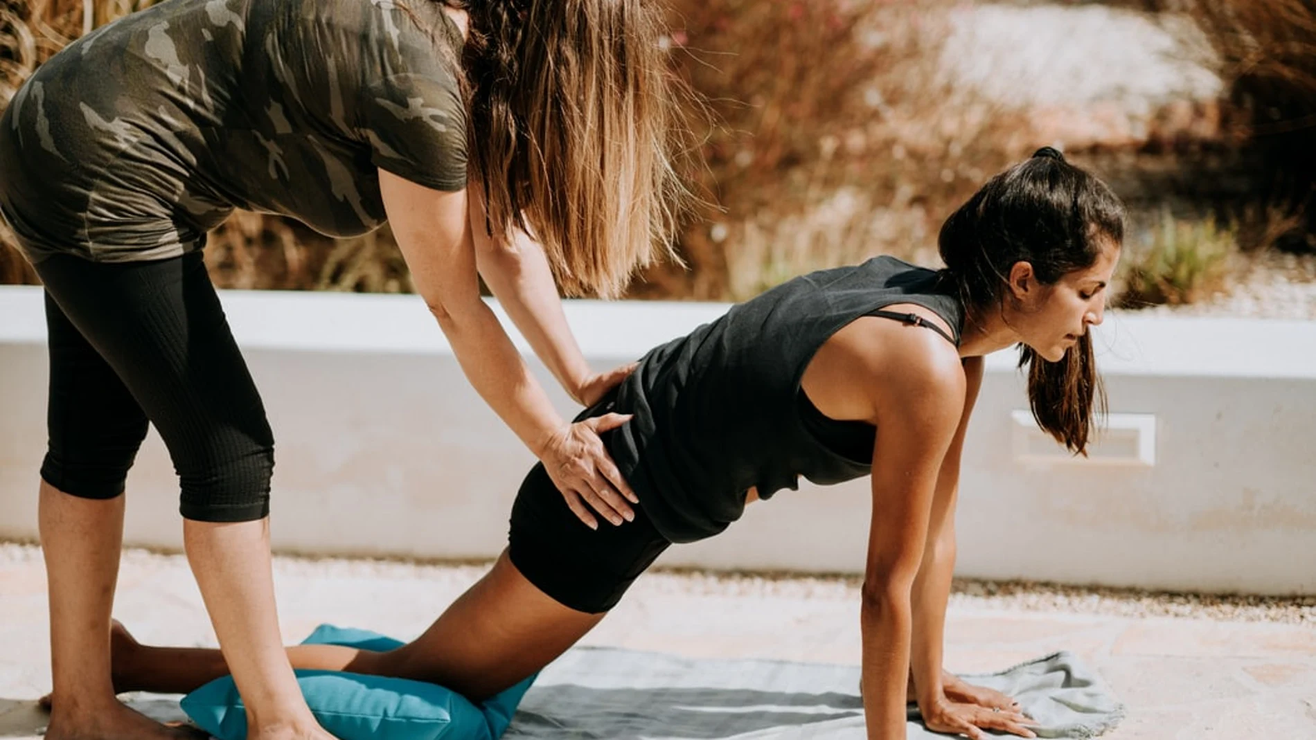 ¿Para qué se contrata a un entrenador personal o a un entrenador? ¿No es eso para profesionales y aspirantes a atletas? No necesariamente, los beneficios del entrenamiento personal se extienden más allá de los súper atletas orientados a objetivos.