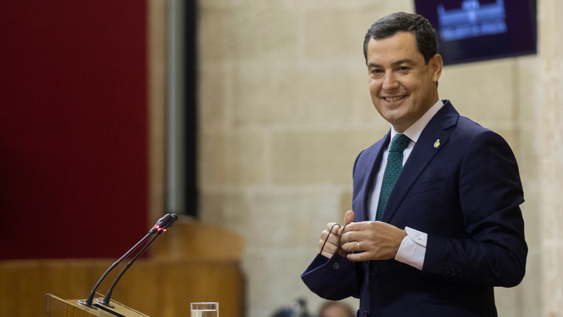 El presidente de la Junta de Andalucía, Juanma Moreno, ha abierto el Debate sobre el Estado de la Comunidad en el Parlamento andaluz