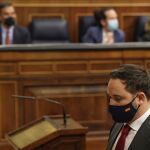 El presidente de VOX, Santiago Abascal, se dirige a intervenir durante el pleno en el que se debate la moción de censura planteada por Vox, en el Congreso de los Diputados, Madrid .