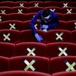 El abandono de las "majors" a los cines ha propiciado que vean la luz en salas numerosas películas distribuidas por empresas independientes, como Avalon, BTeam, Caramel o DeAPlaneta