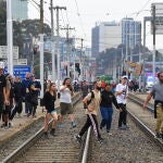 Manifestantes contra el confinamiento en Melbourne