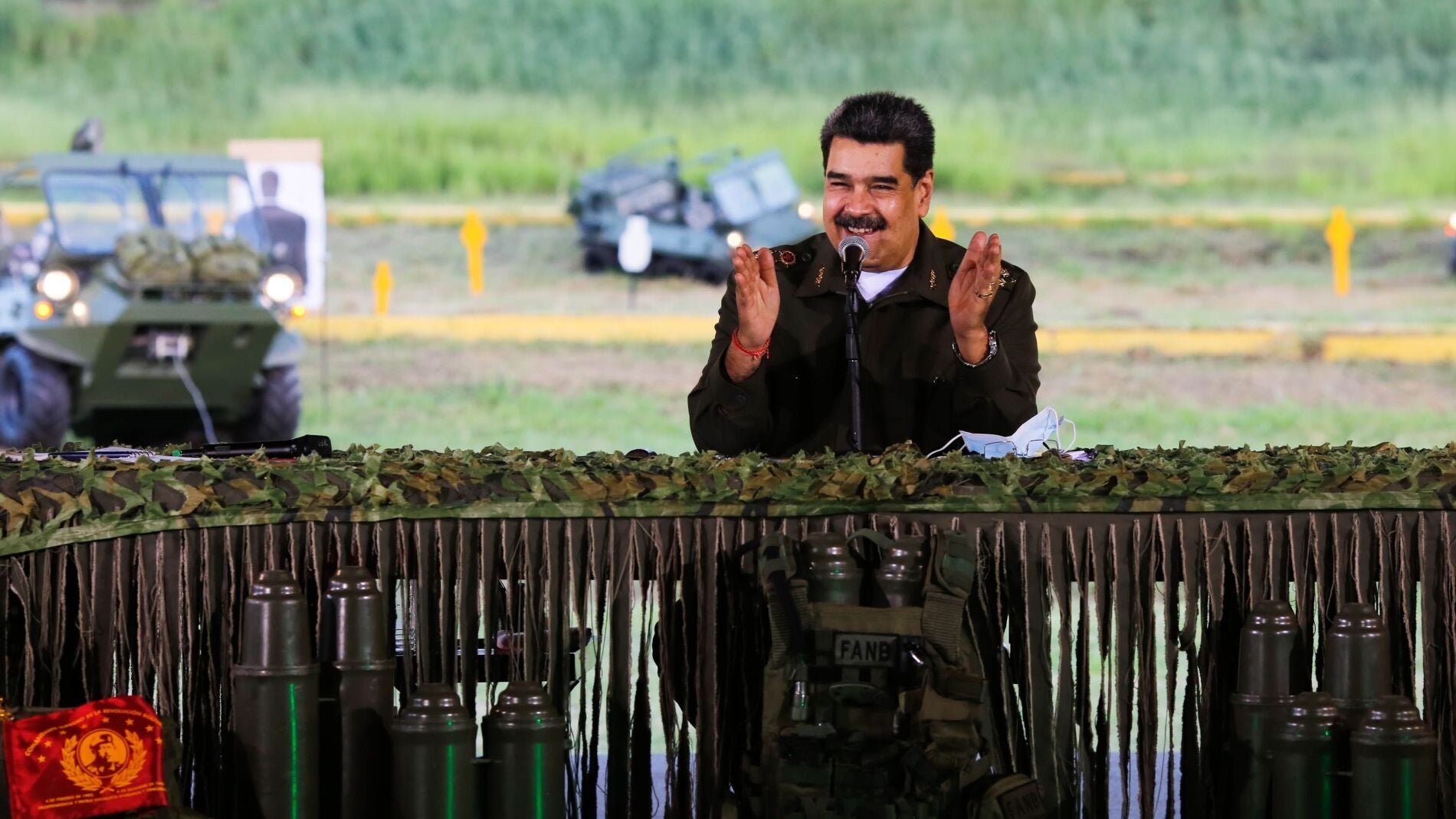 Maduro Crea Un Consejo Militar Para Renovar Su Sistema De Armas Con ...