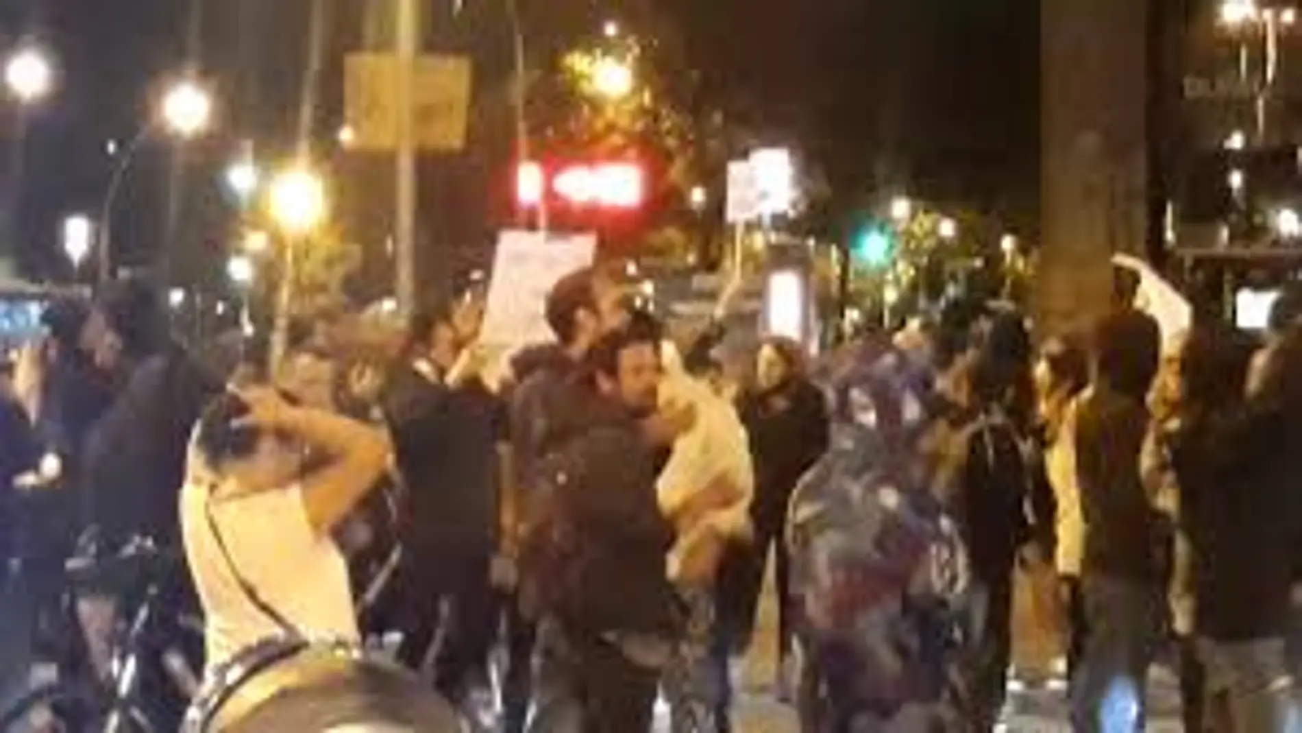 La primera protesta en Barcelona fue de carácter negacionista