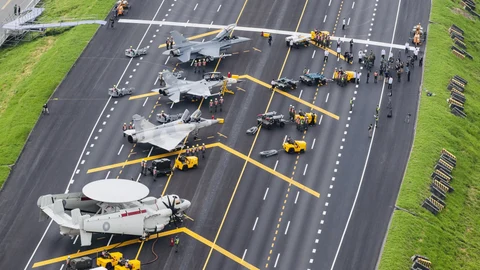 Foto de archivo Ministerio de Defensa muestra el despliegue de aviones de guerra de Taiwán durante un simulacro de respuesta a China el pasado mes de octubre