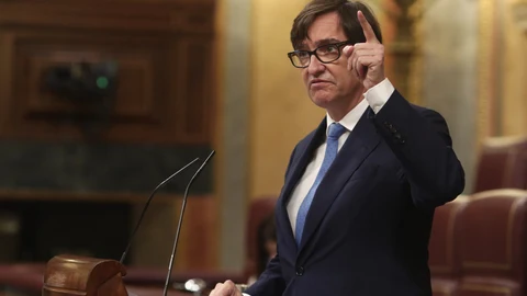 El ministro de Sanidad, Salvador Illa, interviene durante una sesión de control al Gobierno en el Congreso de los Diputado