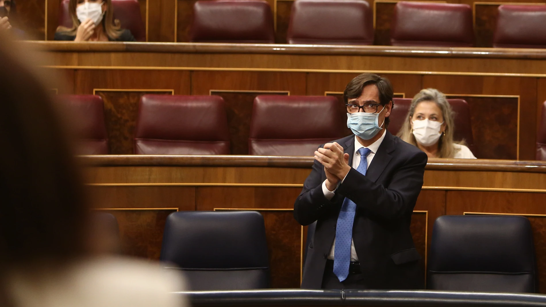 El ministro de Sanidad, Salvador Illa, en el Pleno del Congreso de los Diputados