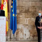 El president de la Generalitat, Ximo Puig, junto a la consellera de Sanidad, Ana Barceló, durante la comparecencia en la que anunció el confinamiento perimetral de toda la Comunitat Valenciana
