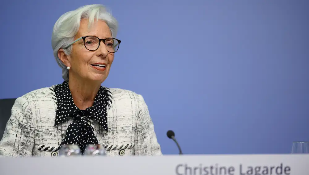 Christine Lagarde ha seguido el ejemplo de Mario Draghi en la estrategia del Banco Central