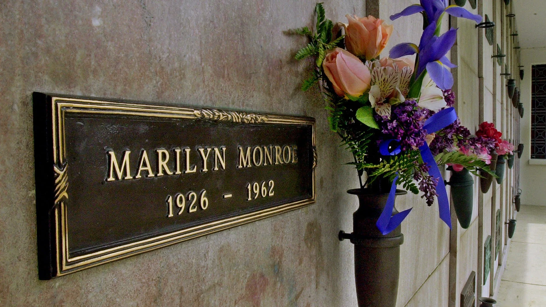 La tumba de Marilyn Monroe en el Westwood Memorial