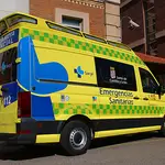 Ambulancia del Sacyl que se ha trasladado hasta el lugar de los hechos