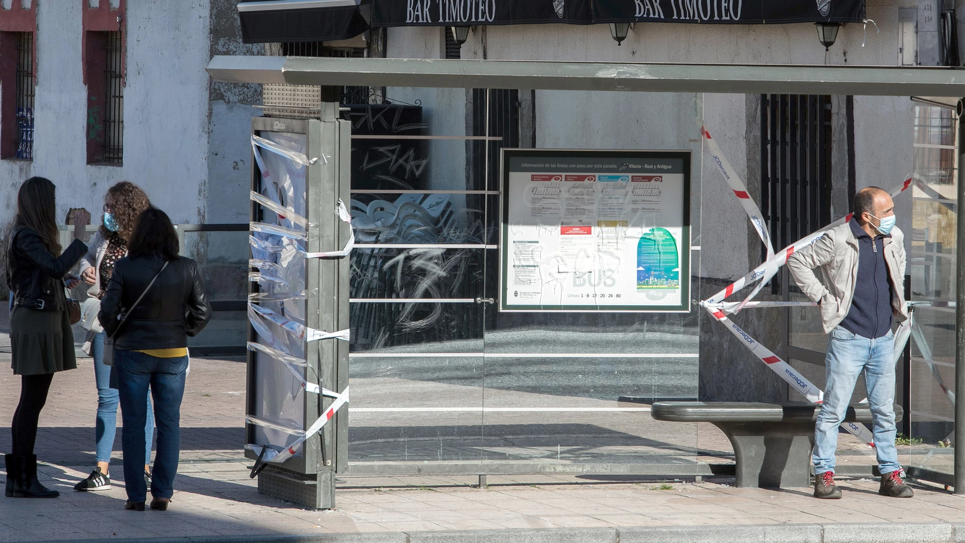 El día después de los disturbios en el barrio de Gamonal tras finalizar la concentración en contra de las restricciones para frenar la covid-19.