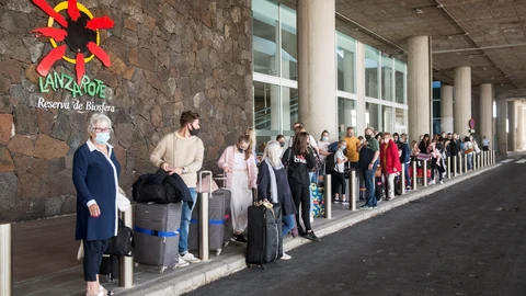 La recuperación todavía es un espejismo. Este trimestre ha habido una destrucción de empleo de más de 40.000 trabajadores
