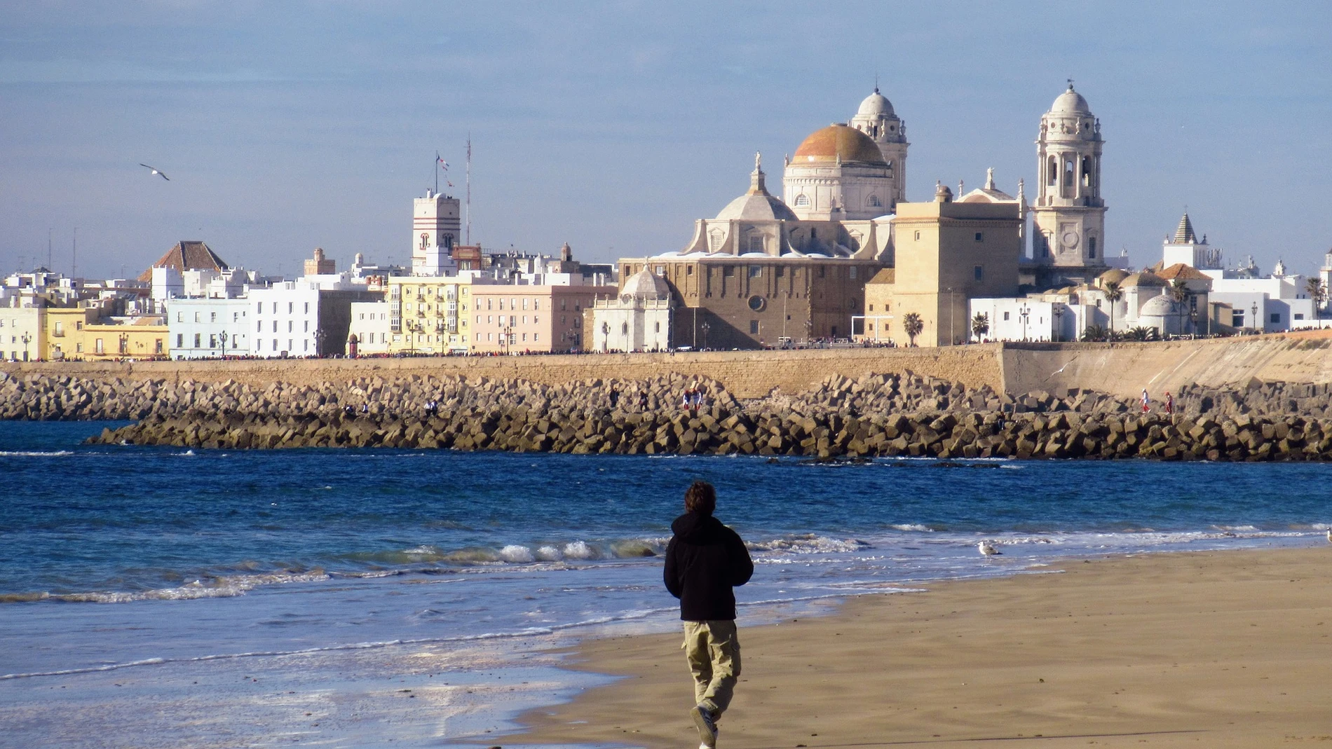 Vista de Cádiz y su catedral
