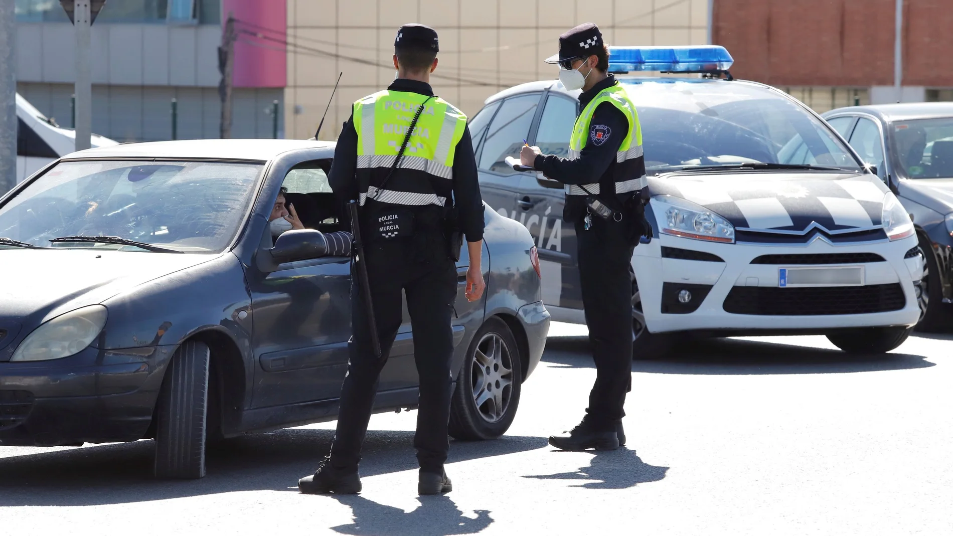 Denunciadas en Murcia más de 170 personas en las últimas 24 horas por incumplir las medidas anticovid