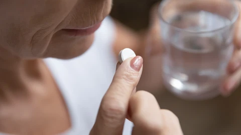 El psicólogo holandés reveló en su entrevista que vendía el "medicamento suicida" por 50 euros cada dosis