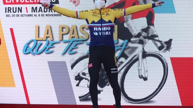 Roglic ha recuperado el maillot rojo