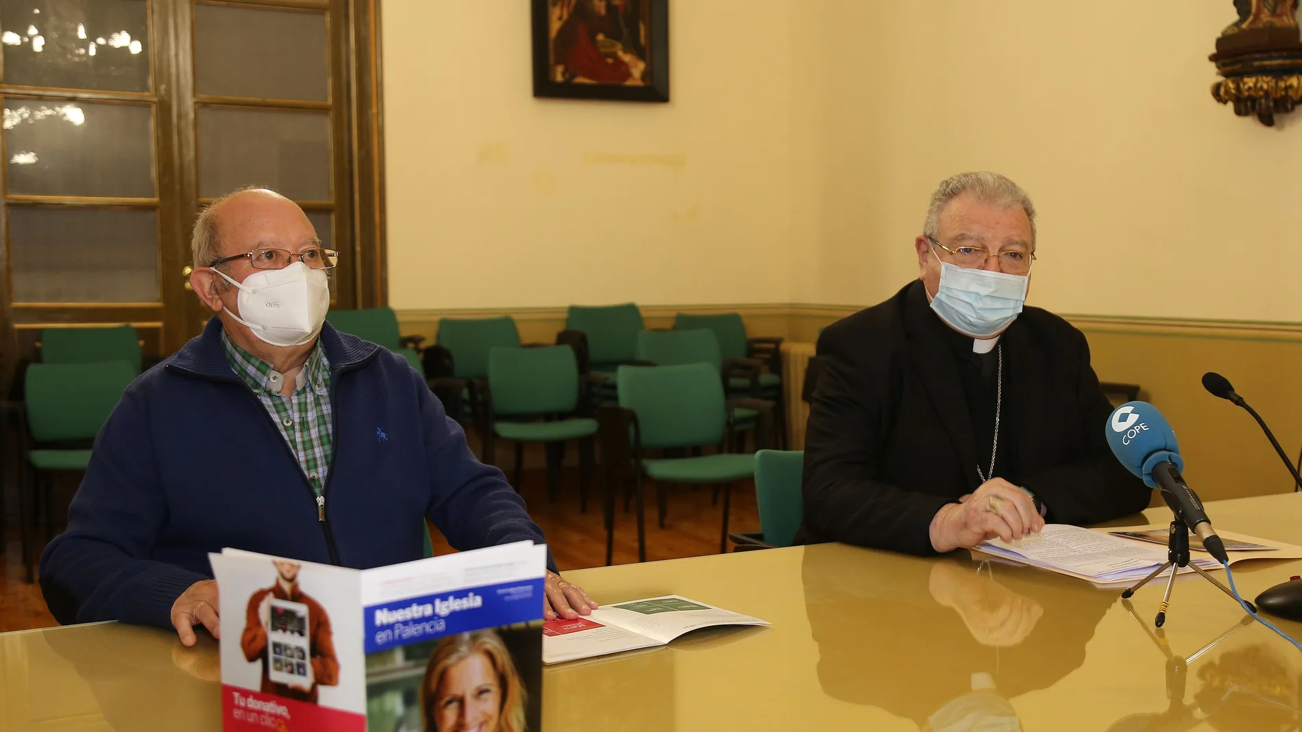 Presentación del Día de la Iglesia Diocesana La Diócesis de Palencia ofrece una rueda de prensa para presentar el Día de la Iglesia Diocesana, en la que participará el obispo, Manuel Herrero (D); y el ecónomo diocesano, Tirso Castrillo (I)