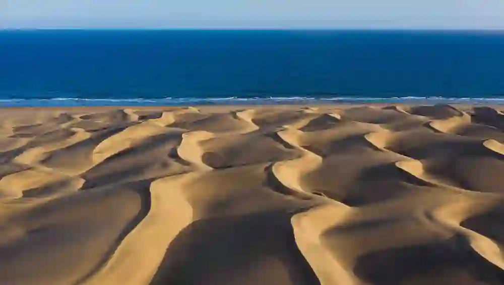 Dunas de arena en las playas de Gran Canaria.