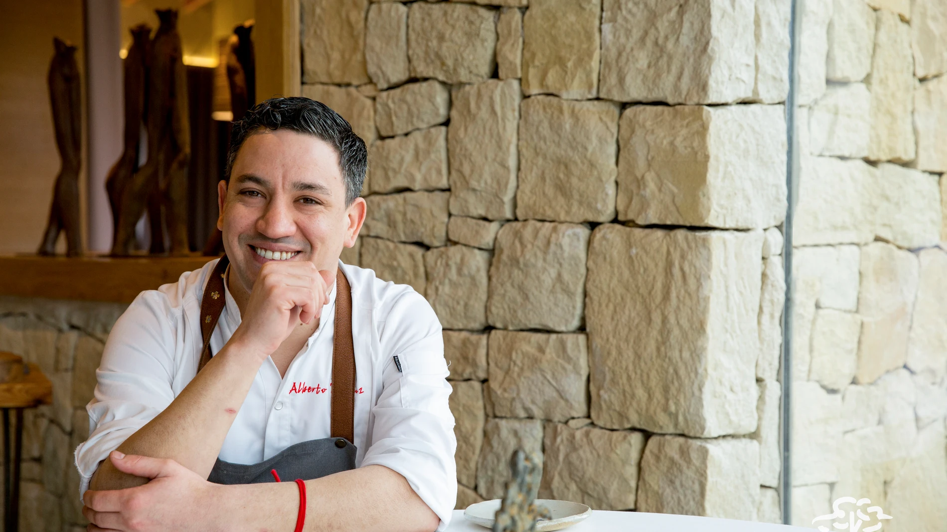 El cocinero Alberto Ferruz del restaurante BonAmb.